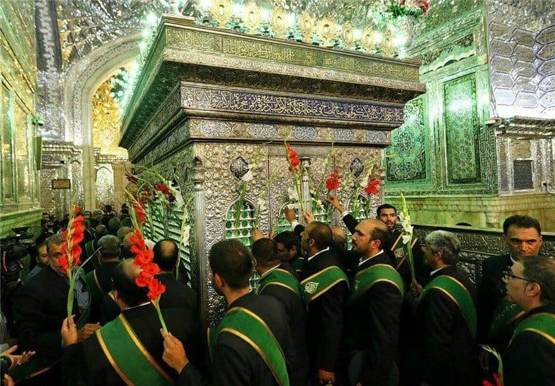 خادم