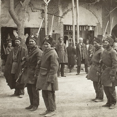 نمایشگاه عکس «نظامیان قاجار در قاب تصویر» در سعدآباد