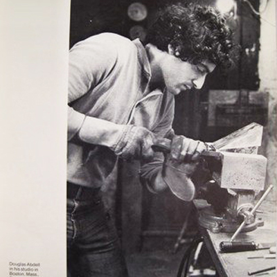 داگلاس عبدل؛ هنرمند مجسمه ساز