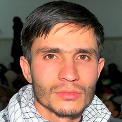 تابلوی نقاشی شهید اکبر شهریاری به خانوادهاش اهدا شد