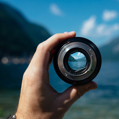 نمایشگاه آثار عکاسان در واحدهای تولیدی دایر می شود