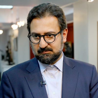 معاون وزارت فرهنگ و ارشاد: هنر انقلاب در تمام سال جریان داشته باشد/ هفته هنر انقلاب بهانه‌ای برای امتداد روشنی چراغ راه است