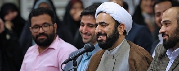 شعرخوانی مهدی پرنیان در دیدار با مقام معظم رهبری