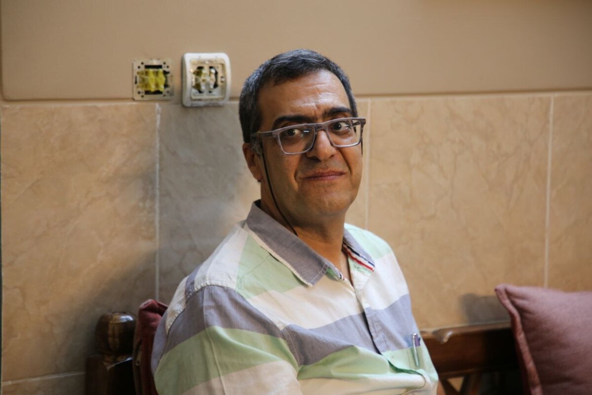 جلسه انتقال‌تجربه مجید قیصری با نویسندگان دفتر روایت حوزه هنری استان فارس