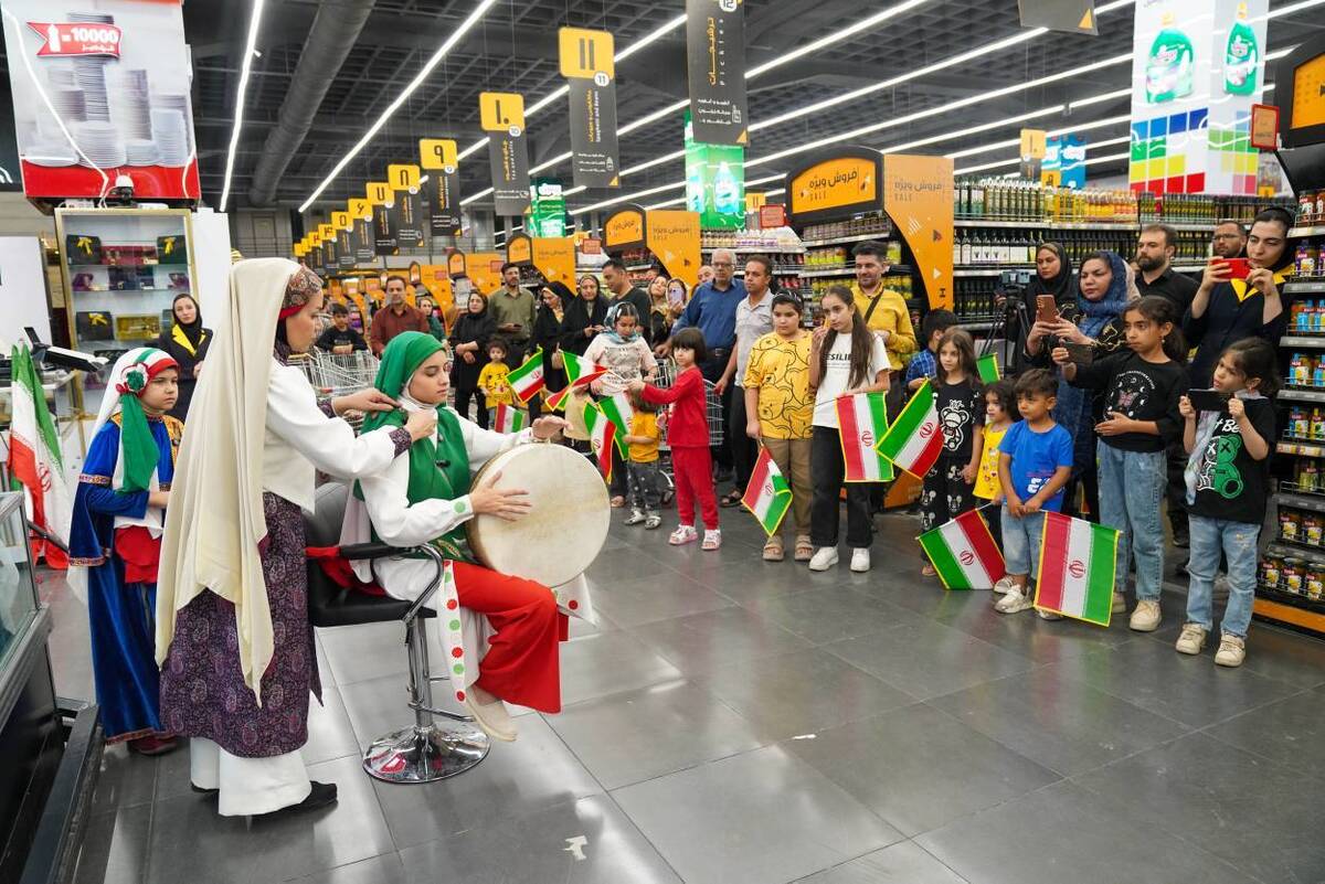 اولین شب اجرا از رویداد هنر و حماسۀ پارسی «ایران جان»