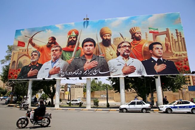 دیوارنگاره حافظان سرزمین پارس