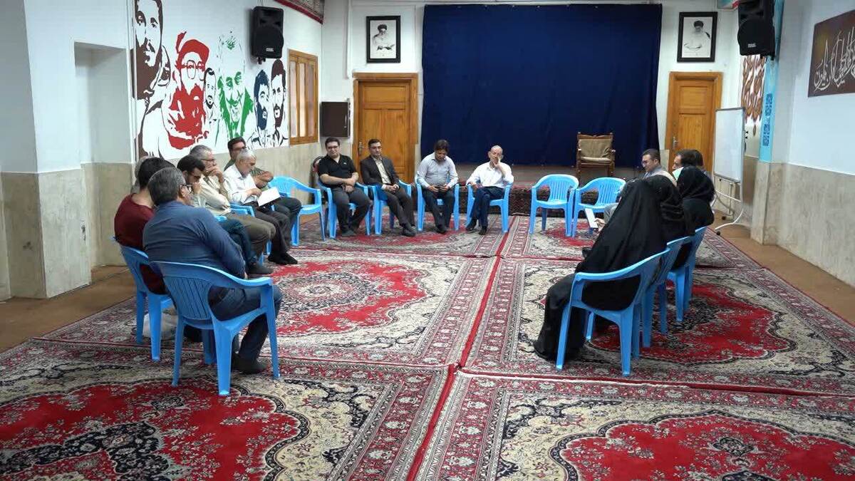 گزارشی از انچه در در حلقه ادبی چلچراغ گذشت..